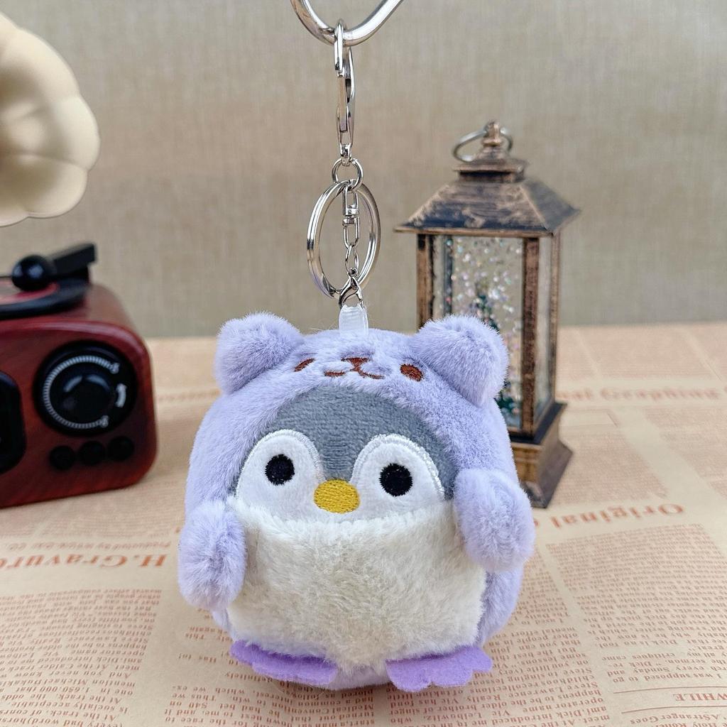 Breloc Pinguin de Pluș Drăguț – Pandantiv Animal de Pluș, Cadou de Aruncat la Nuntă