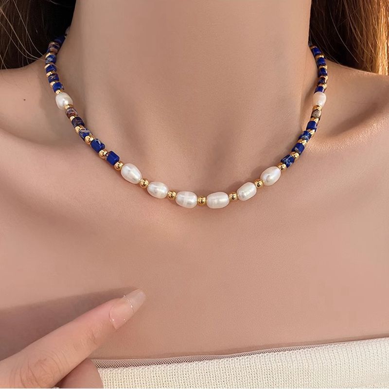 Nouvel Arrivage 100% Naturel Perle d'Eau Douce & Pierre Lapis-Lazuli Plaqué Or 14K Chaîne de Perles Féminine Collier Pour Femmes