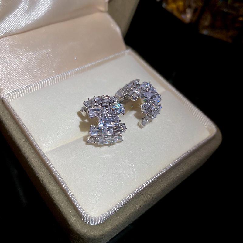 Silver Zircon Butterfly Teardrop Earrings - Luxurious, Elegant & Versatile Jewelry for Women