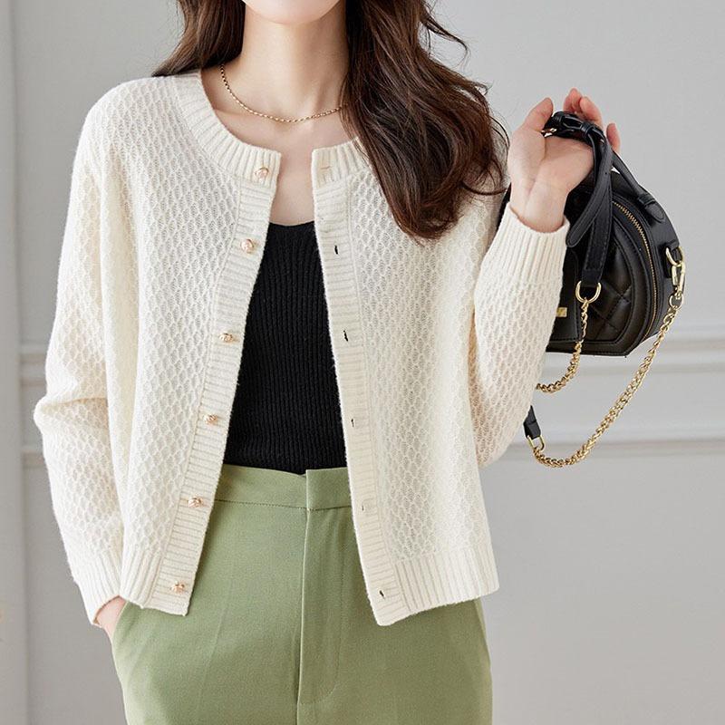 Knitted cardigan women's autumn new texture short outer soft waxy sweater high-end coat solid color versatile