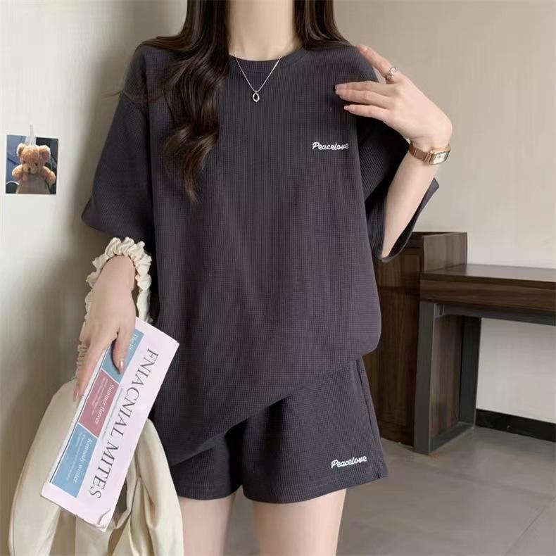 Women's Summer Waffle Two-Piece Set: Casual Hong Kong Style Shorts & Top