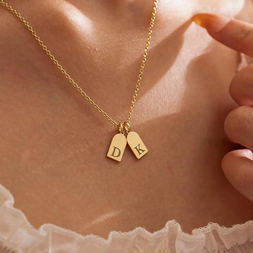 Personalized Custom First Letter Gold-plated Necklace Stainless Steel Engraved Letter Pendant Necklace Christmas Birthday Gift