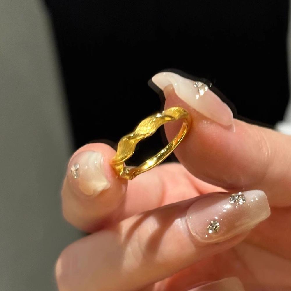 

Minimalist Luxury Mobius Ring For Women Gold Color Twisted Copper Adjustable Open Finger Rings Engagement Love Gifts Zircon New resizable