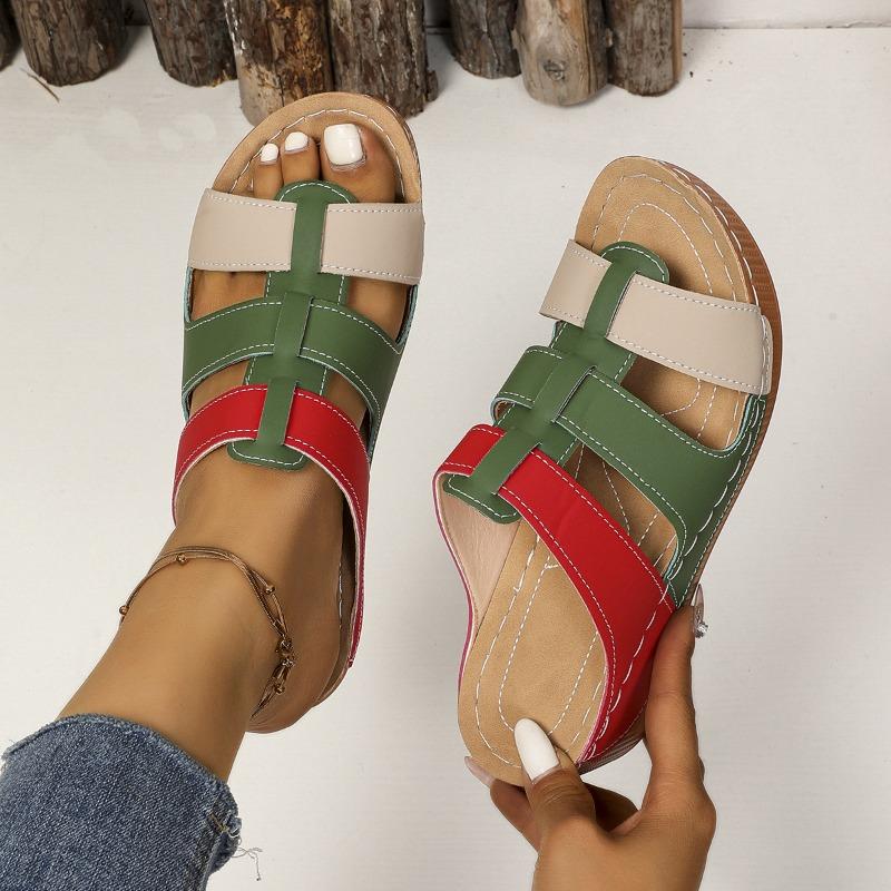 Spring and summer color matching casual hollow thick-soled muffin cool slippers women wear one-character slippers large-size sandals