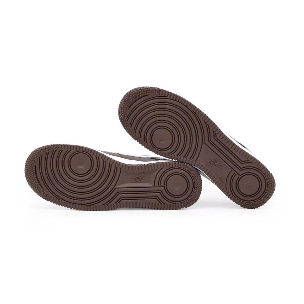 FD7039-200 Nike Air Force 1 Low QS Chocolate (Herren)