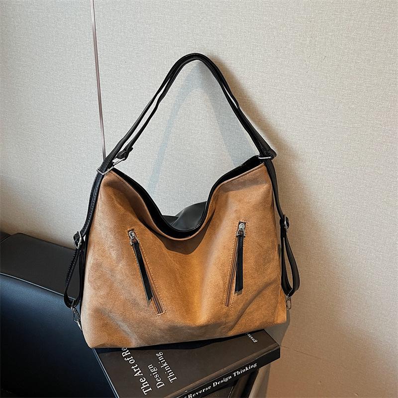 Retro 2025 Large Capacity Tote Bag: Stylish, Versatile Handbag for Women - Single Shoulder & Crossbody Carry