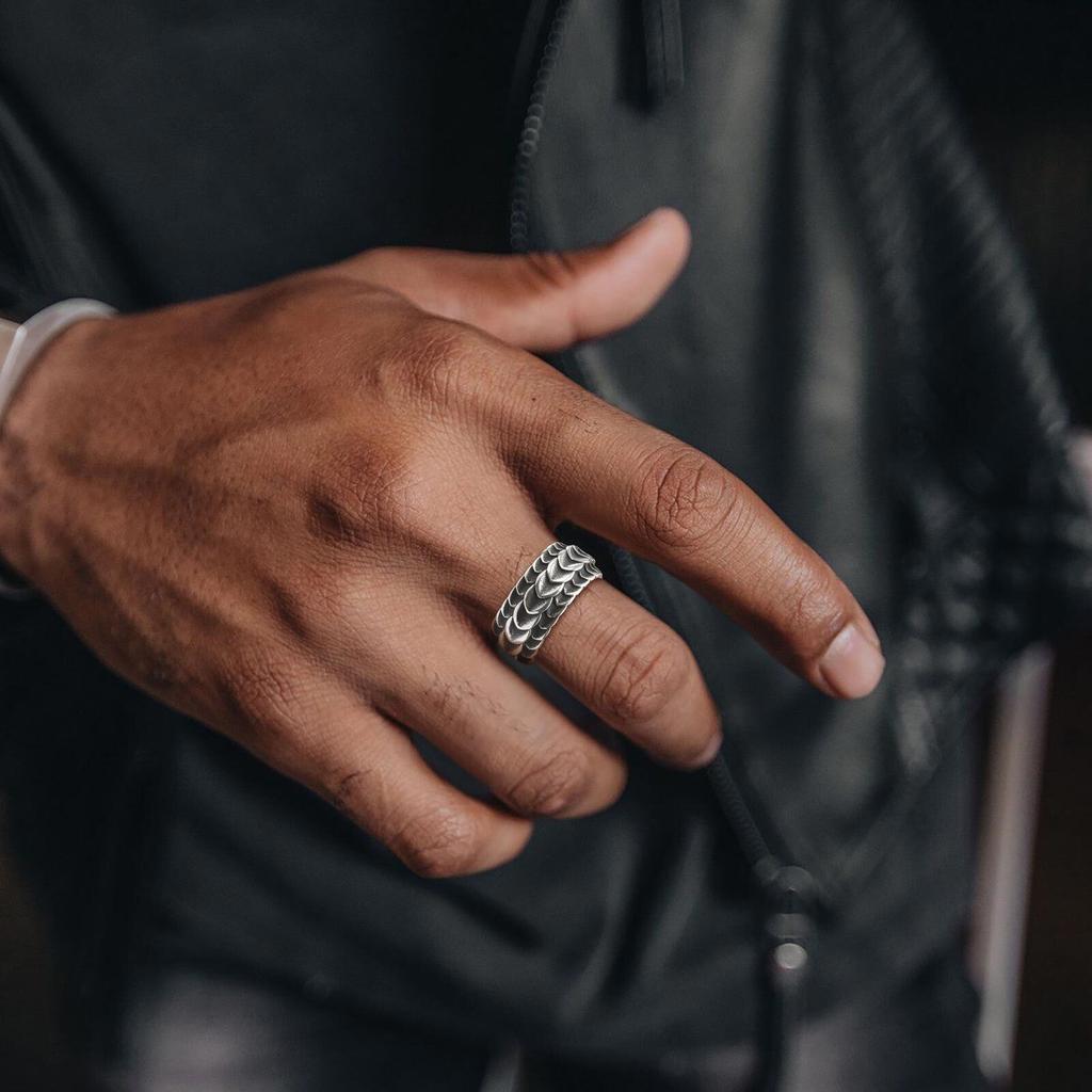 Vnox Retro Grey Stainless Steel Rings for Men Boys, Punk Rock Male Finger Bands Jewelry, Vintage Party Anniversary Gifts for Him