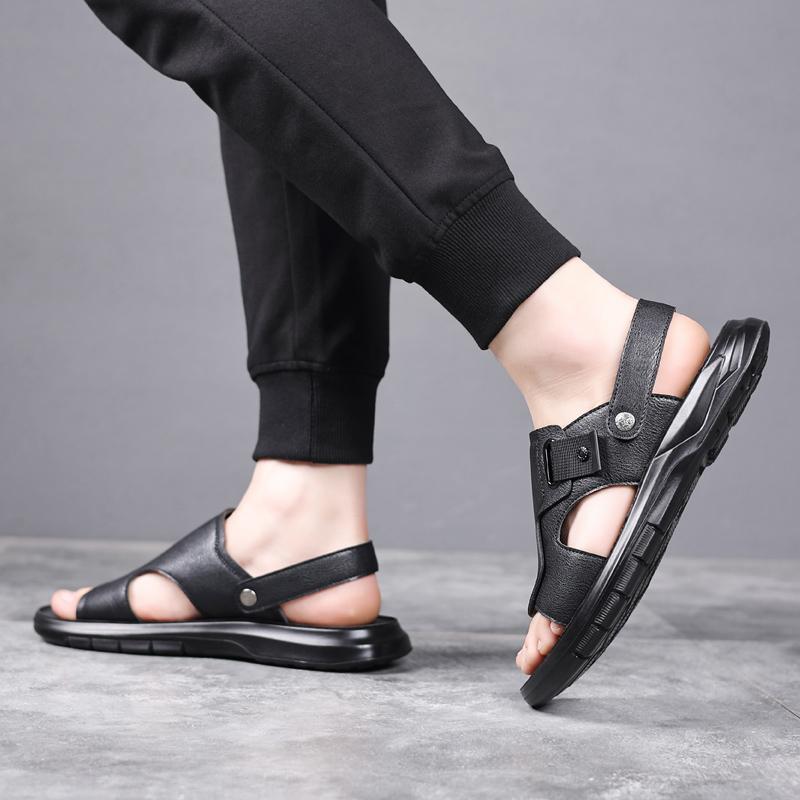 Fashion Shoes for Man Summer New Casual Sneaker Flat Bottomed Outdoor Breathable Beach Walking Fashion Luxury Lazy Slippers 2025