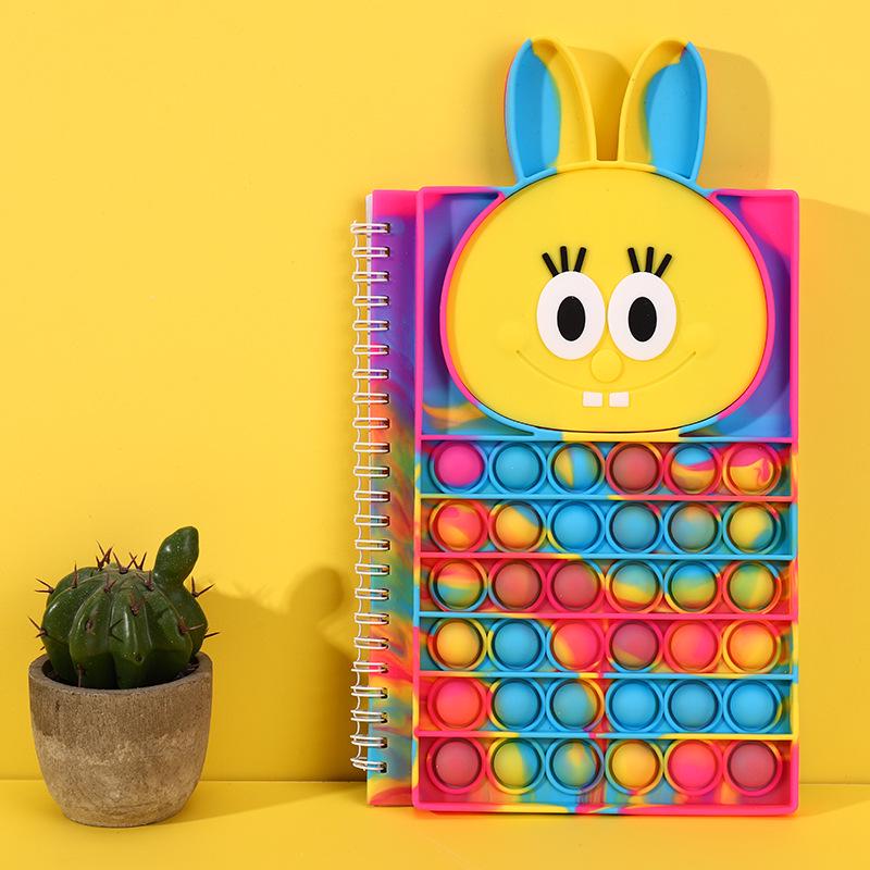 

Блокнот Pika A5 для снятия стресса с силиконовыми кроличьими ушками Миньона и функцией нажатия на пузырьки A5
