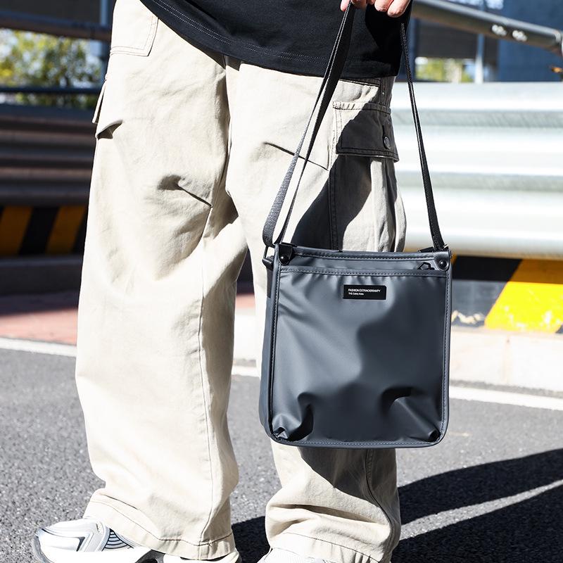 Korean-Style Trendy Men's Versatile Crossbody Bag | Casual Commute-Friendly Fashionable Small Square Bag
