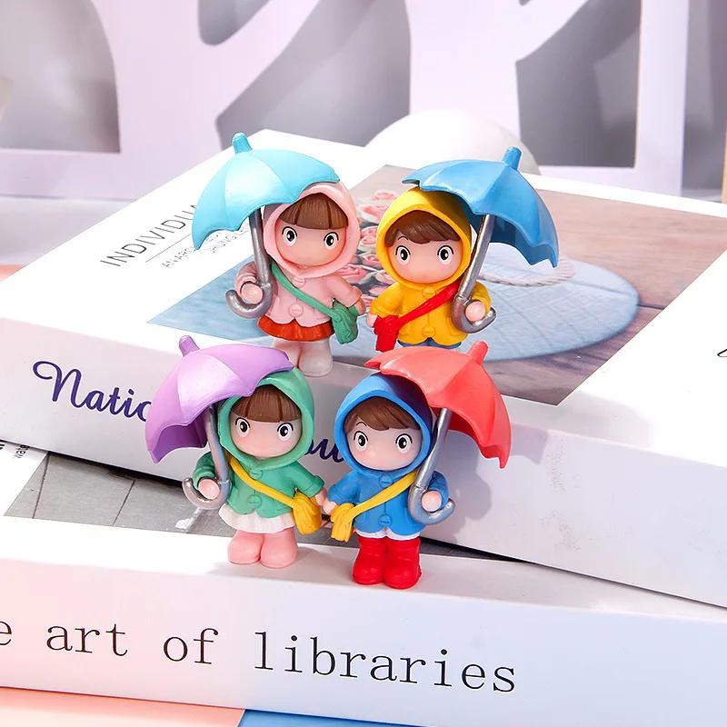 1PCS Cute Umbrella Couple Car Interior Decoration Action Figures Auto Rearview Mirror Dashboard Ornaments for Car Accessories