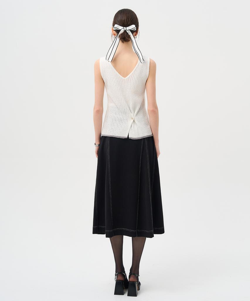 Pelimela 2-Way V-Neck Square Neck Knit Sleeveless (White)