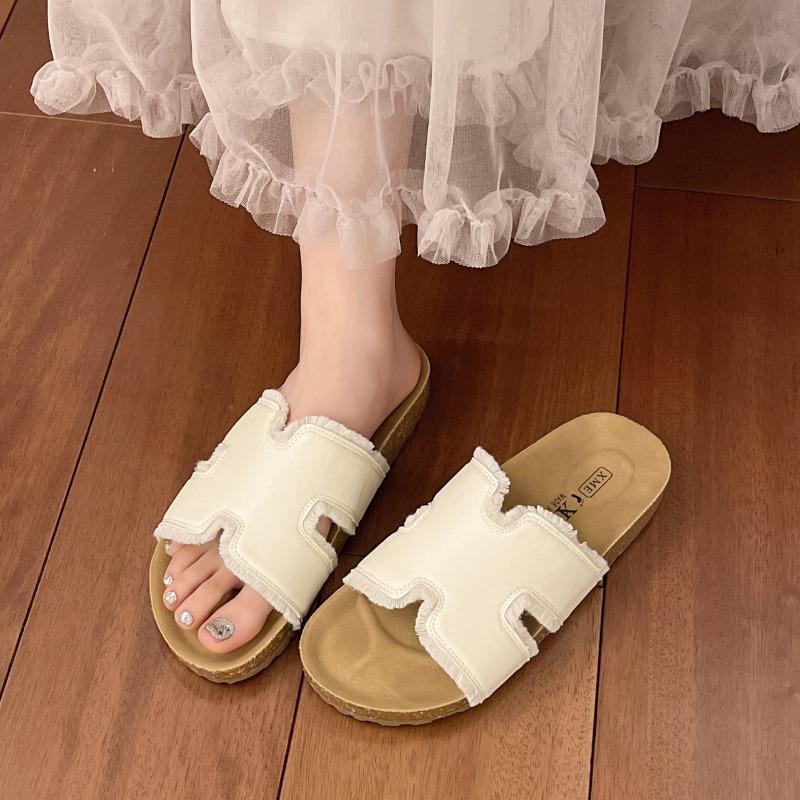 Thick-soled slippers women s summer wear new shoes versatile one-word cool slippers 40 бежевый
