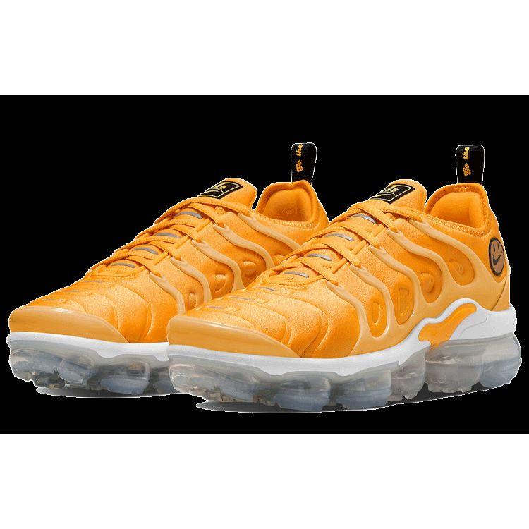 Nike Air VaporMax Plus Go The Extra Smile Damen Sneaker Orange Pollen Yellow-Strike DO5874-700