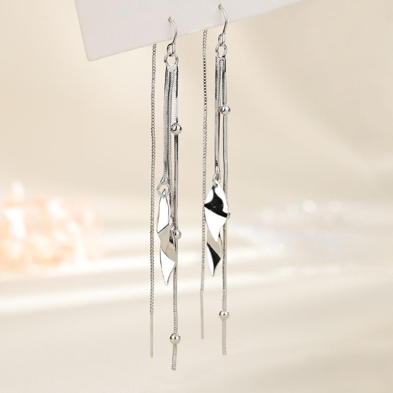 Silver Chic Leaf Tassel Long Stud Earrings for Women Fashion Jewelry Minimalist Accessories