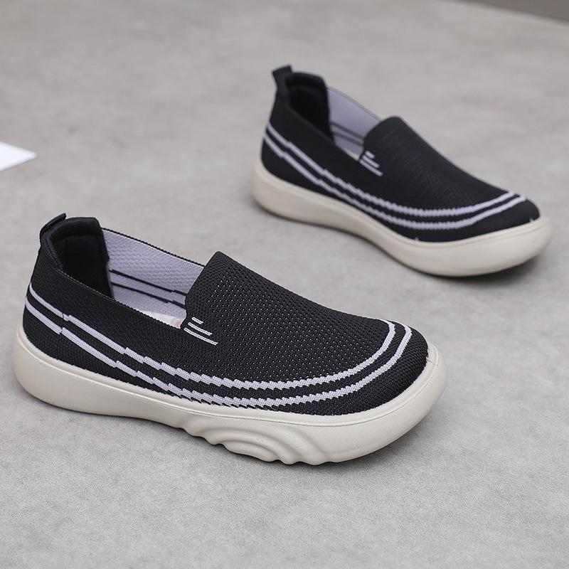 New Style of Cloth Shoes Women's Single Shoes Thick-soled Anti-slip Casual Shoes Soft-soled One-step Mom Shoes