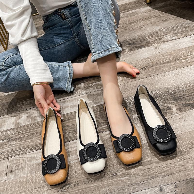 

Women s 2024 Square Toe Soft Sole Flat Shoes - Spring/Autumn Collection. 36 чорний