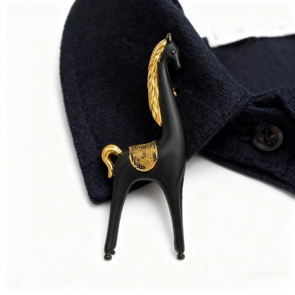 Personality Horse Brooches Creative Pony Badge Pin Animal Zodiac Horse Pins  New Year Gifts