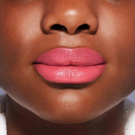 Nuances de Rouge à Lèvres Gel Visionary Shiseido