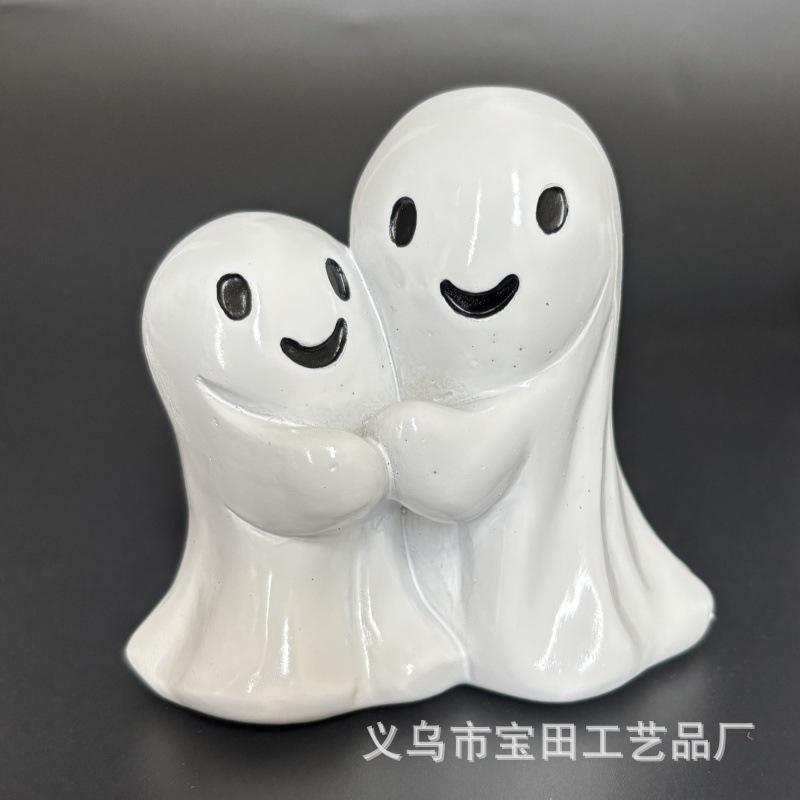 New product cute white ghost party decoration garden ornament study desktop decoration small ornament