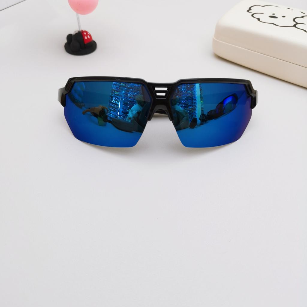 Outdoor Sports Cycling Glasses Mountaineering Sunglasses Large Frame Personalized Eye Protection Sunglasses Boys And Girls Sunglasses