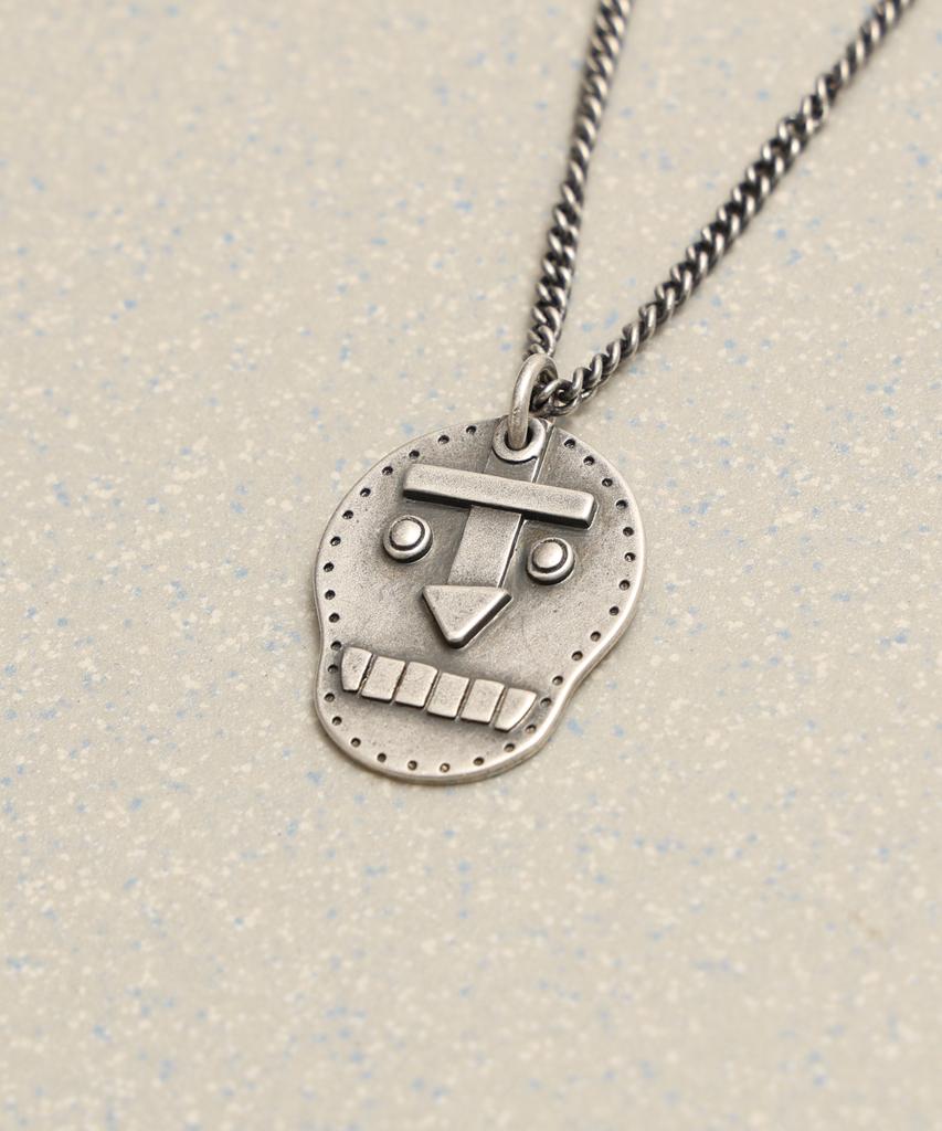 Towtow Archive Flat Skull Necklace Silver Burnished