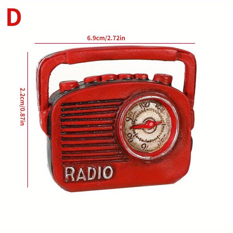 

Retro Nostalgic Resin Crafts Home Decoration Mini Ornaments Photography Props Cameras Pianos and Phonographs