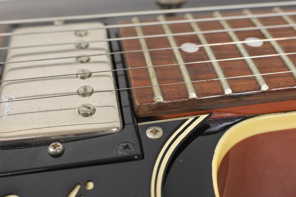 Godin Montreal Premiere Sunburst Semi-Hollow Electric Guitar with Genuine Soft Case