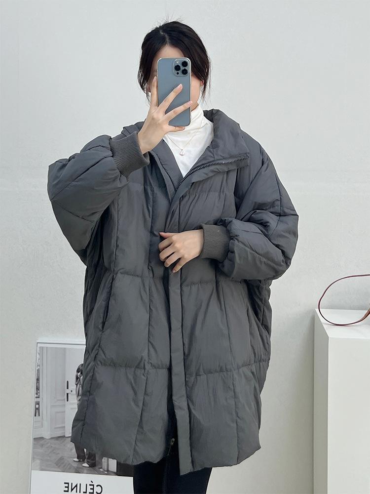 New down cotton-padded clothes for women's winter long cotton-padded jackets loose coats over the knee cotton-padded clothes are trendy.