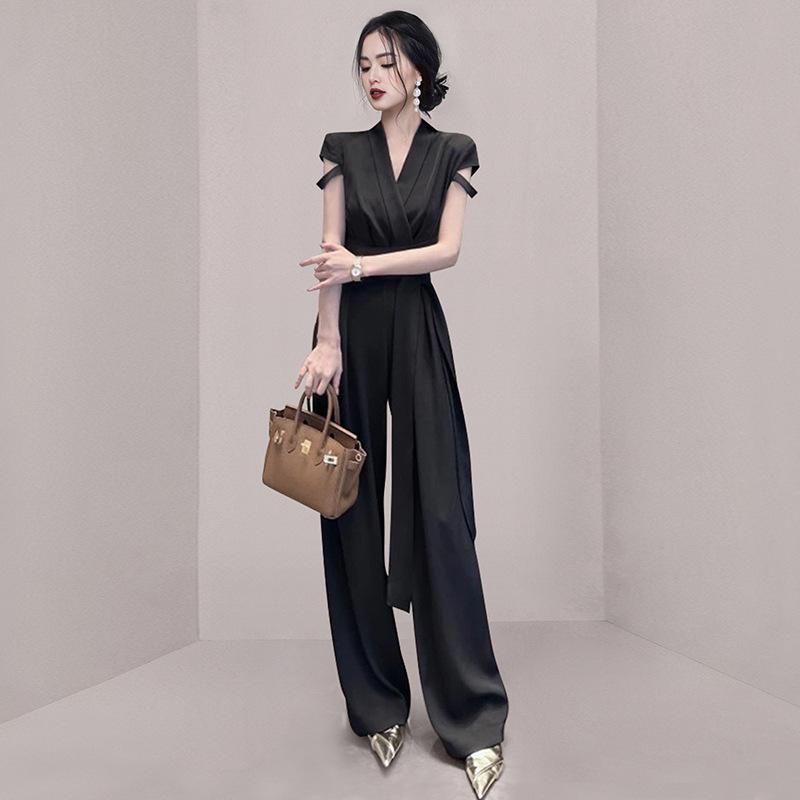 "Elegant Wide-Leg V-Neck Jumpsuit for Women - Summer Style"