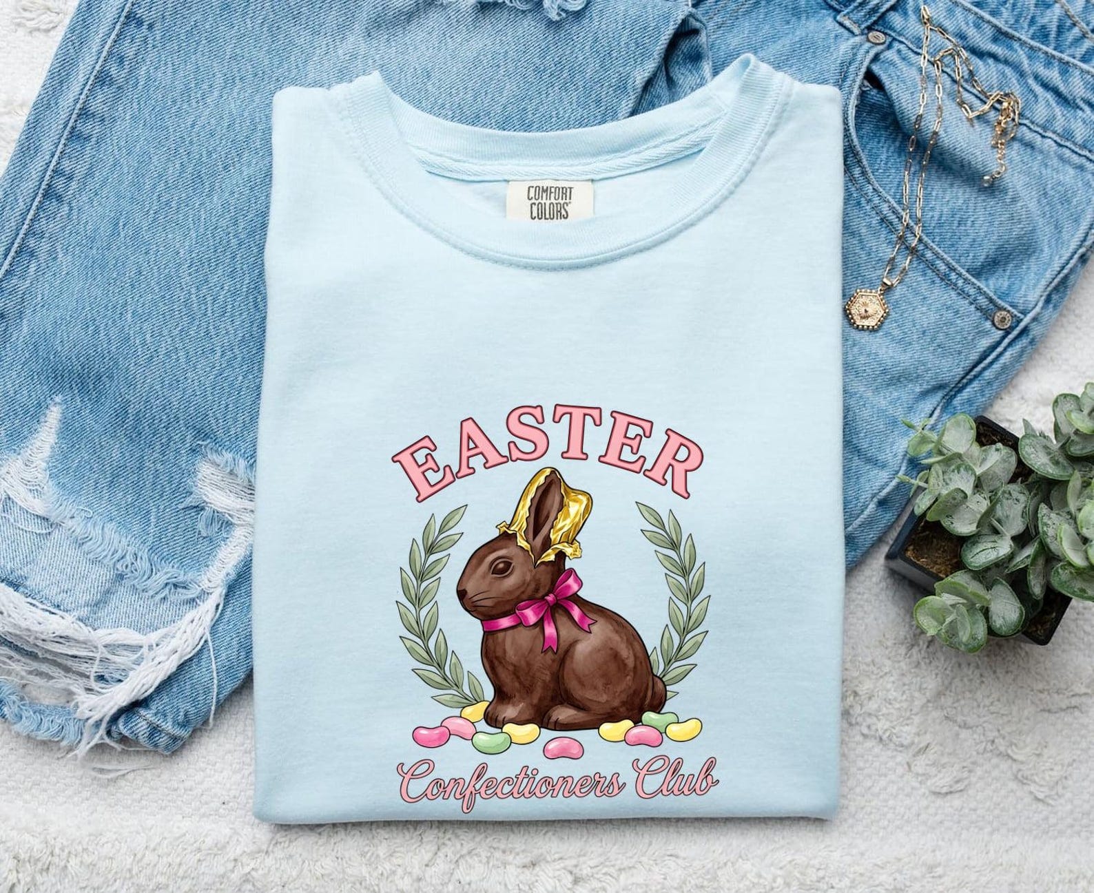 Chocolate Bunny Shirt Easter Candy Gift Women Hand Drawn Tee Easter Bunny T-Shirt Easter Fan Chocolate Bunny Tshirt Candy Graphic Vintage 4XL