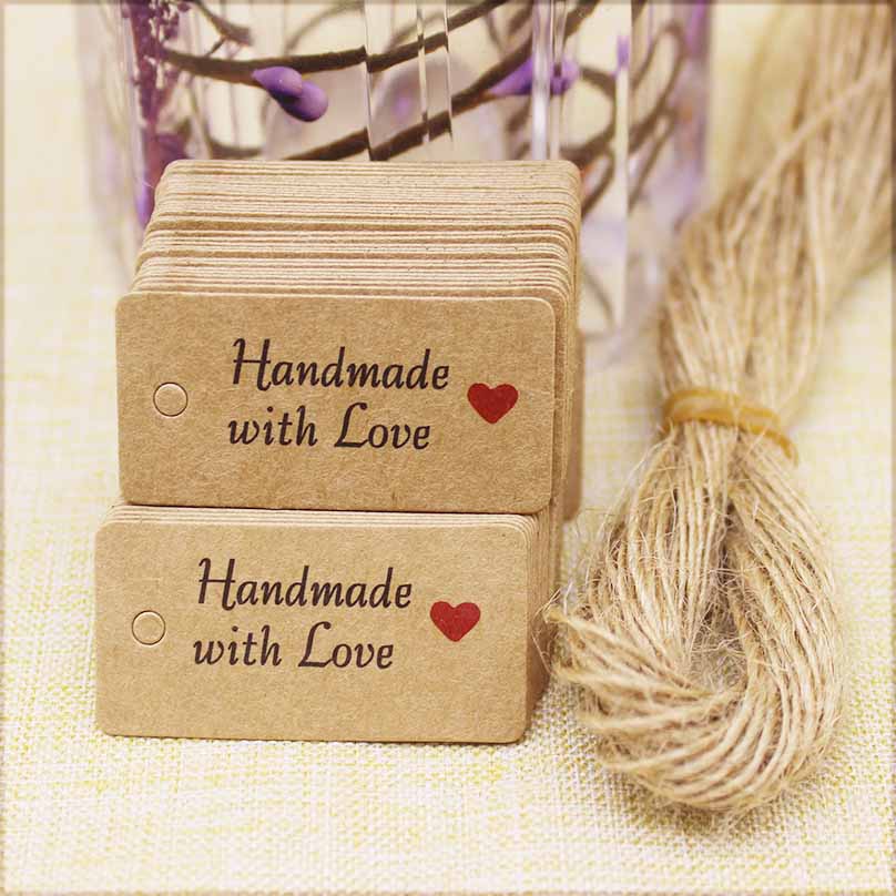 100 Stück Anhänger aus Kraftpapier mit Schnüren, mit Liebe handgefertigt, Hängeanhänger, Kleidungsanhänger für Süßigkeiten/Geschenke/Kekse, Displayverpackung, Etikettenkarte
