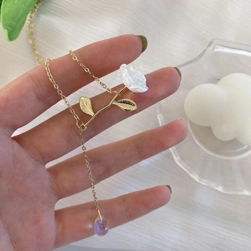 Korean Trend Gentle Temperament Zircon Water Drop Necklace, Cold Wind Simple Super Fairy Girlfriend Collarbone Chain Woman