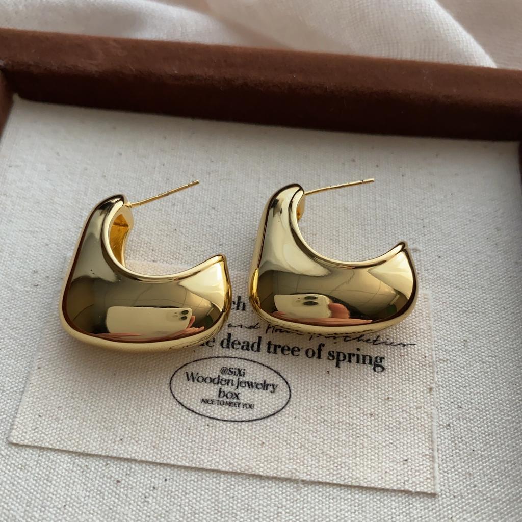 Simple Crescent Earrings, Earrings, Cold High-end Design Earrings, Mirror Gloss Temperament, Personalized Earrings.