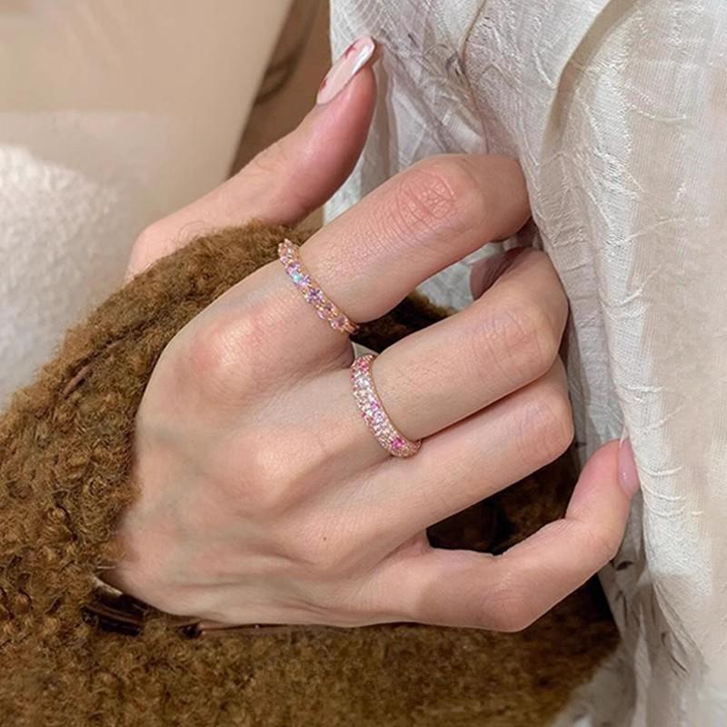 Koreanische rosa Zirkon Ringe für Frauen glänzend quadratischen Fingerring exquisite ästhetische Ring Mode Party Schmuck Hochzeitsgeschenke Schmuck gedrehte Ringe