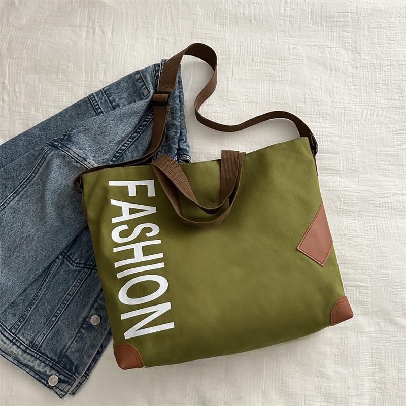 

Stylish Japanese Large Capacity Canvas Shoulder Bag For Women Perfect For Daily Commutes And Classes зелёный