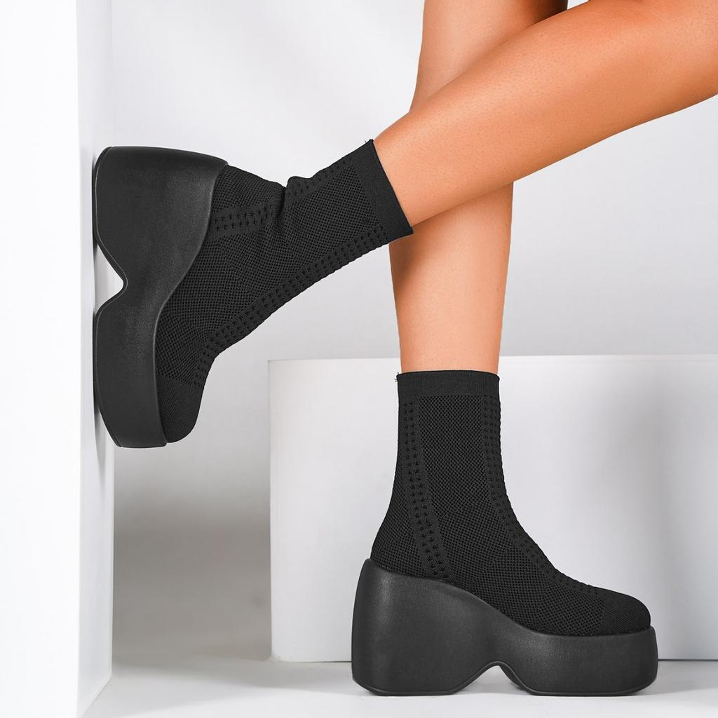 Large Size Women's Shoes European and American Fashion Thick-soled Feet Fly-woven Women's Shoes