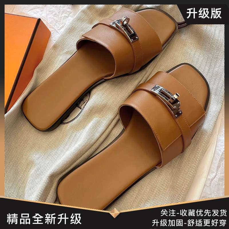 Real Soft Leather Silver Buckle Slippers Women's 2025 Summer New French Lock Flat Bottom Cool Slippers Wear Half Slippers Women