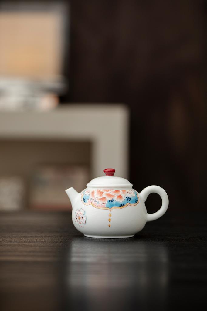 Hand Painted Ceramic Teapot White Porcelain Peony Design Chinese Kungfu Tea Set for Home Office Decor Gift Tea Lover