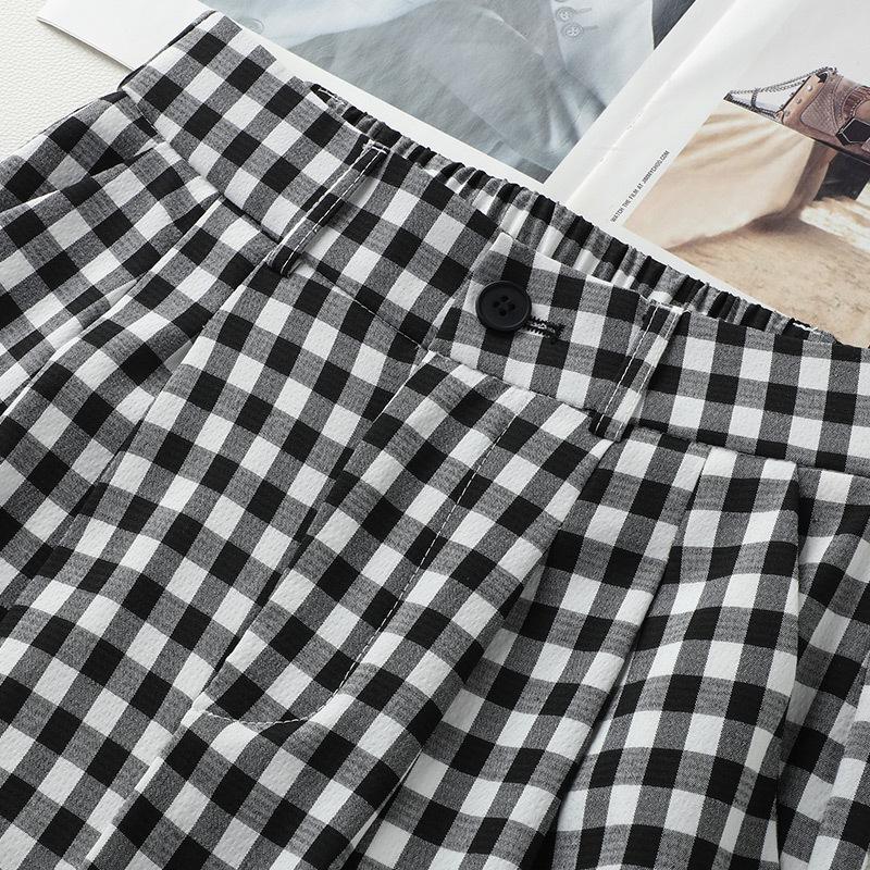 Women's Black and White Plaid Ice Silk Cropped Wide-Leg Pants - Elastic Waist, Summer Casual, Slimming, Loose Fit.