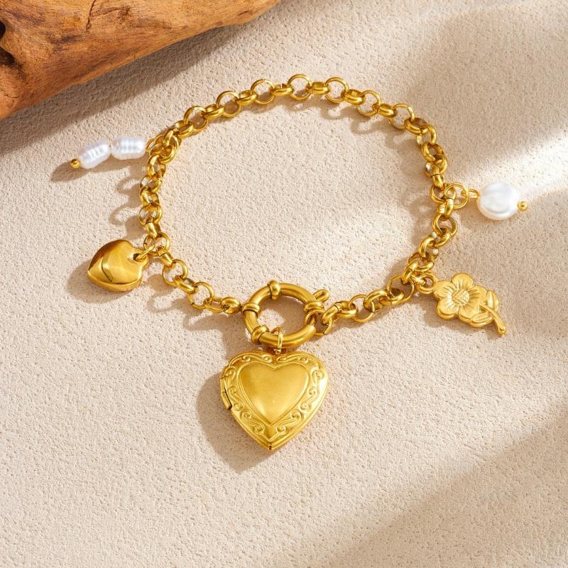 

Gold Stainless Steel Heart Locket Charm Bracelet with Pearls and Flower Pendant золотой