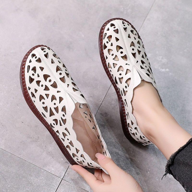Hollow Out Women's Shoes New Summer Sandals Round Toe Non Slip Flat Leather Shoes Toe Shoes