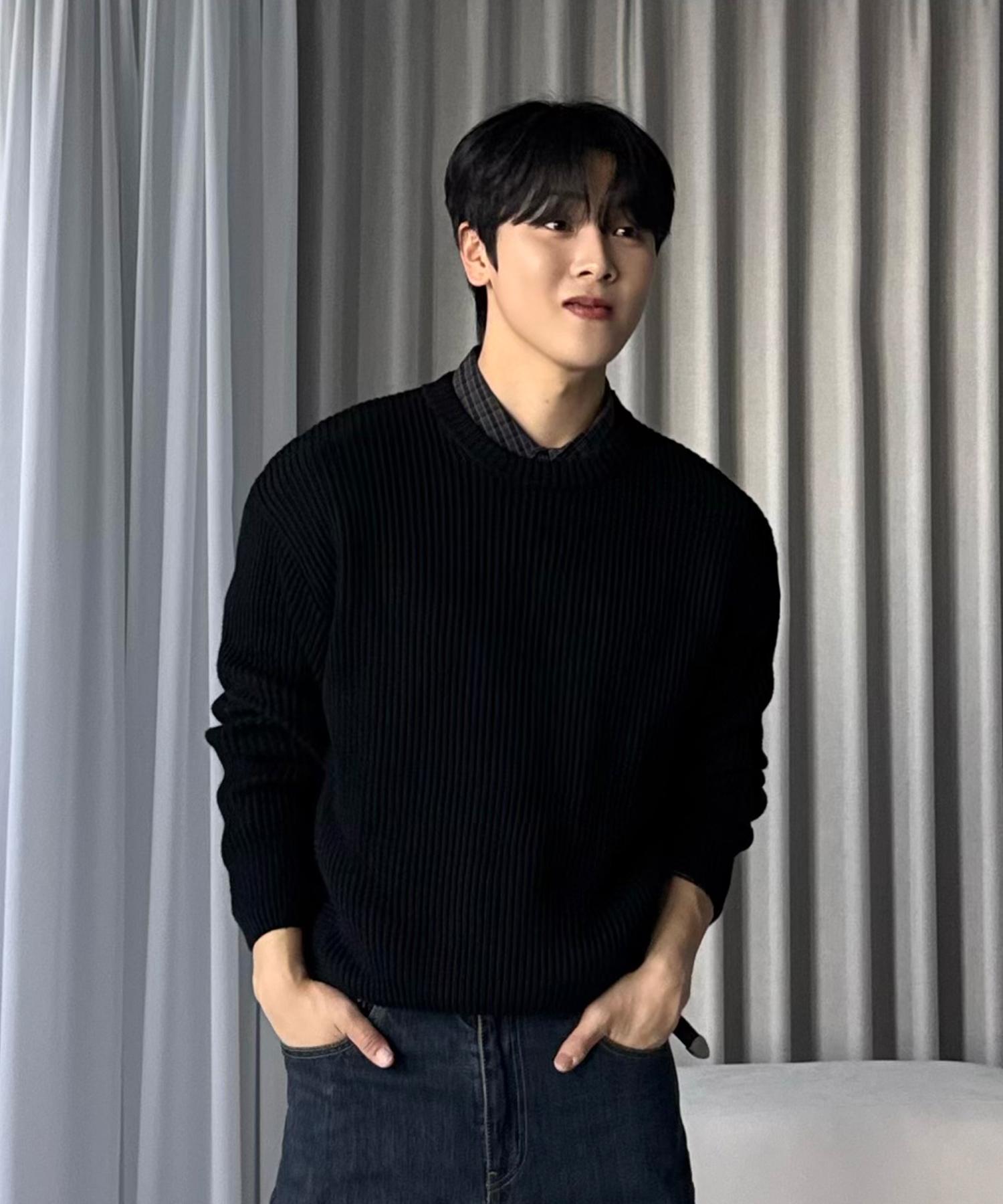 Nitied Cotton Minimal Round Knit Black Reference/L