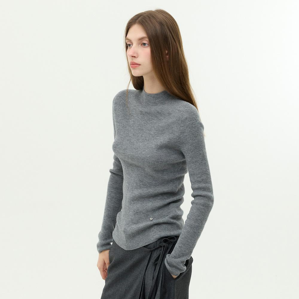 EBM High-Neck Long Sleeve Pullover Empakpo240