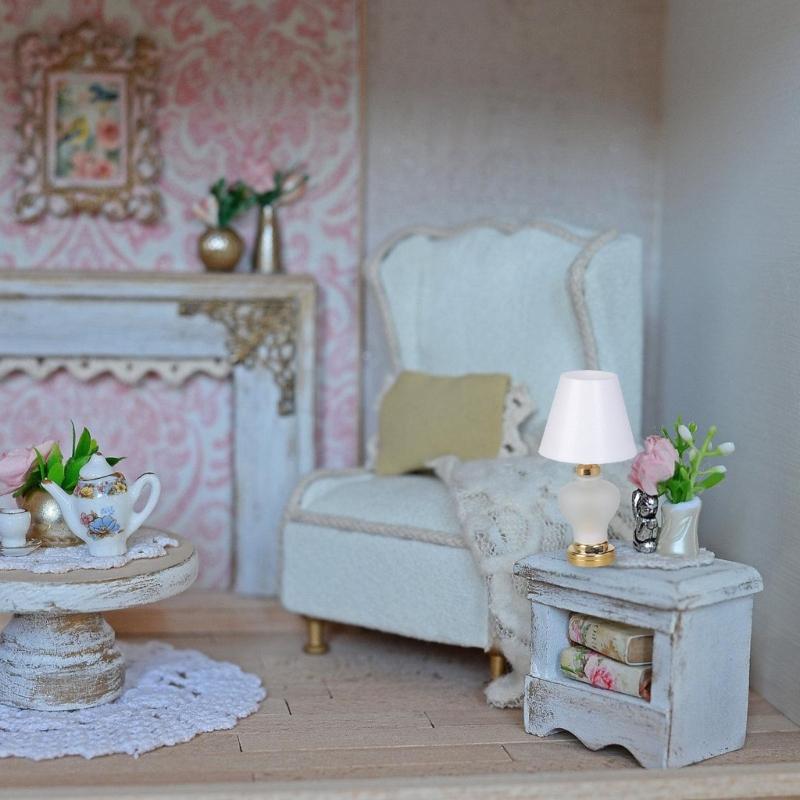 Bedroom White Table Lamp Miniature Furniture Model Doll Houses Accessory Realistic Lighting Toy Playset 1:12