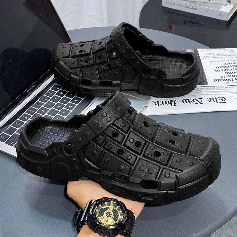 Summer New Hole Shoes Simple Personality Non-slip Thick Sole Wear-resistant Versatile Beach Cool Slippers Available