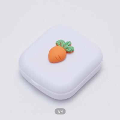 Fruity Lens Case White Carrot