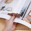 Daumen-Seitenhalter Lesezeichen aus Holz – Kätzchen & Welpen Design