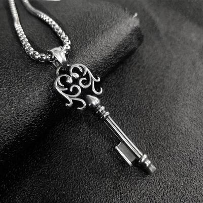 A Titanium Steel Key Pendant, Punk Necklace, Retro Trendy Men'S And Women'S Stainless Steel Cast Totem Pendant