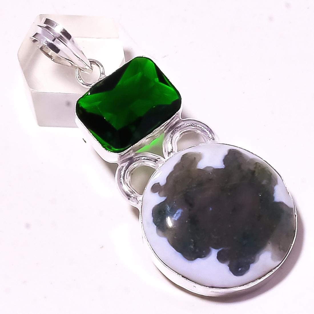 

Moss Agate Chrome Diopside Gemstone Pendant Handmade Gift Jewelry 2.5 R7R29